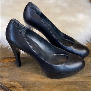 Stuart Weitzman Stilts black